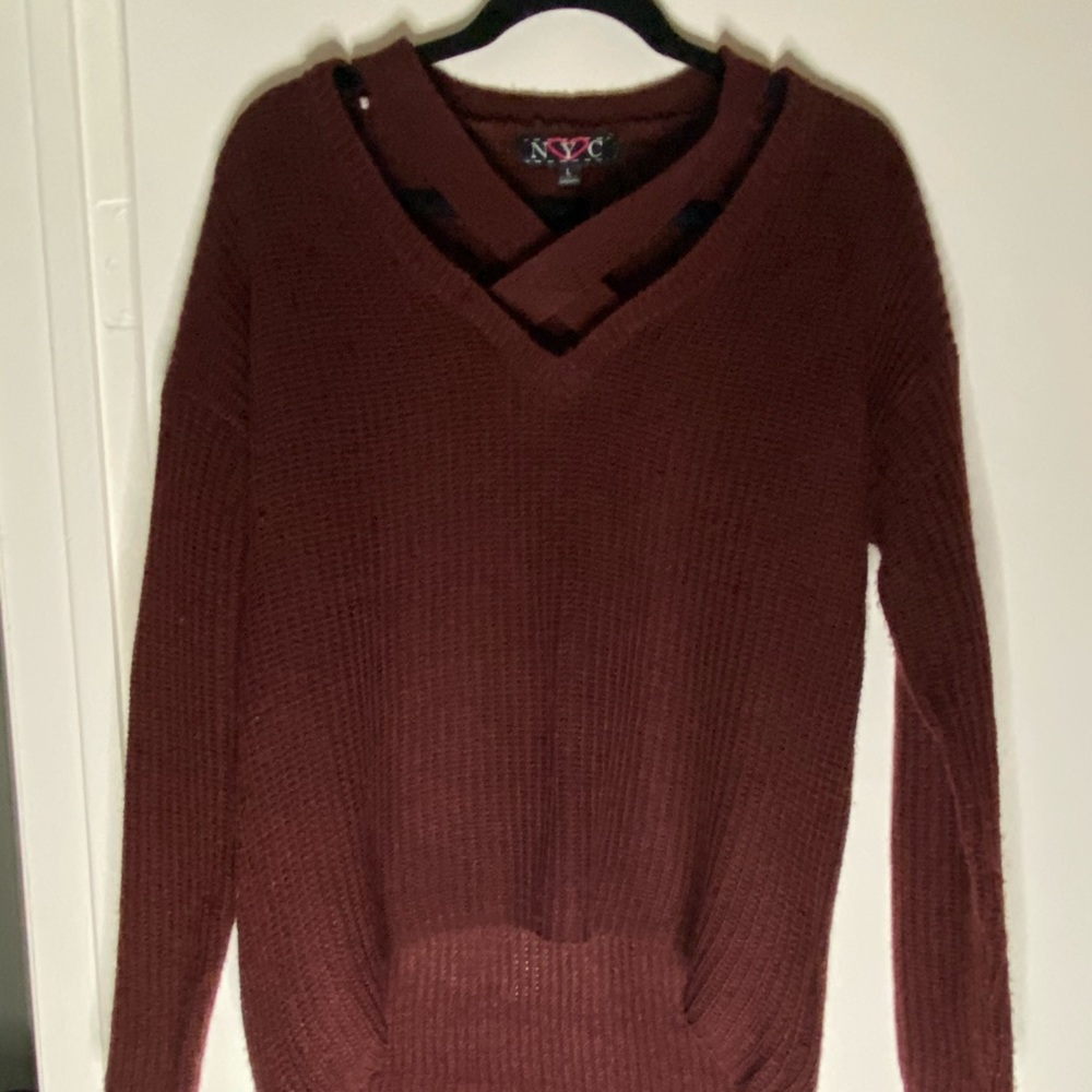 Sweater High Low Edgy